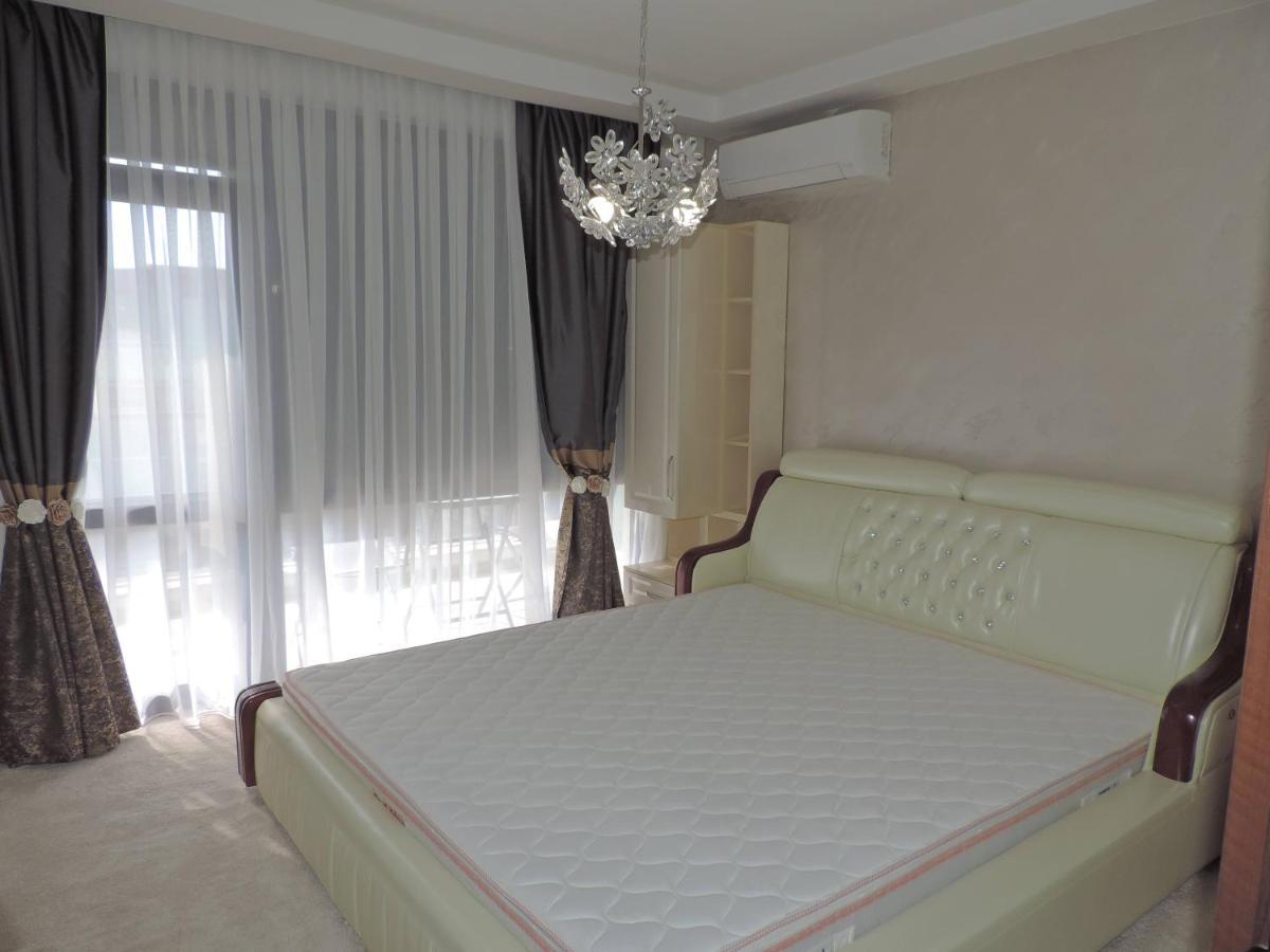Green Paradise Deluxe Apartments Приморско Экстерьер фото